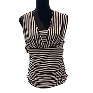 EUC White House Black Market Black and White Striped Top Women’s L